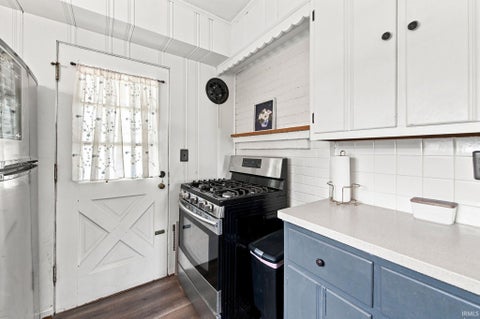 Tiny photo for 1610 King Street, Lafayette, IN 47905 (MLS # 202633633)