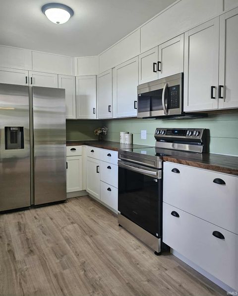 Tiny photo for 2200 N Dixon Road, Kokomo, IN 46901 (MLS # 202542294)