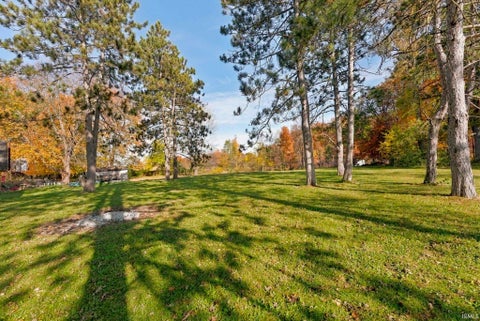 Tiny photo for 2550 W Business 30 Road, Columbia City, IN 46725 (MLS # 202644955)