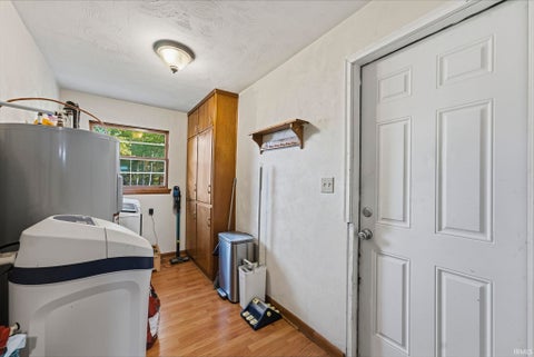 Tiny photo for 2550 W Business 30 Road, Columbia City, IN 46725 (MLS # 202644955)