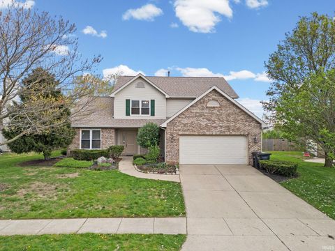 Photo of 1709 Stonegate Circle, Lafayette, IN 47909 (MLS # 202613298)