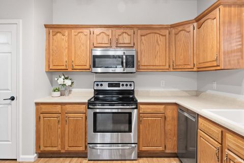 Tiny photo for 1709 Stonegate Circle, Lafayette, IN 47909 (MLS # 202613298)