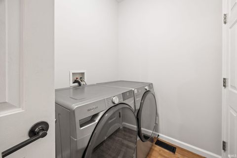 Tiny photo for 1709 Stonegate Circle, Lafayette, IN 47909 (MLS # 202613298)