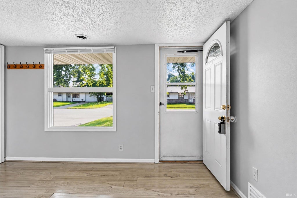 Photo of 231 S Holiday Drive, South Bend, IN 46615 (MLS # 202634387)
