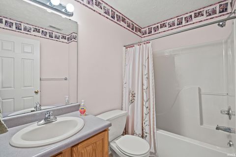 Tiny photo for 2003 Kingfisher Drive, Lafayette, IN 47909 (MLS # 202545315)