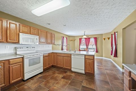 Tiny photo for 2003 Kingfisher Drive, Lafayette, IN 47909 (MLS # 202545315)