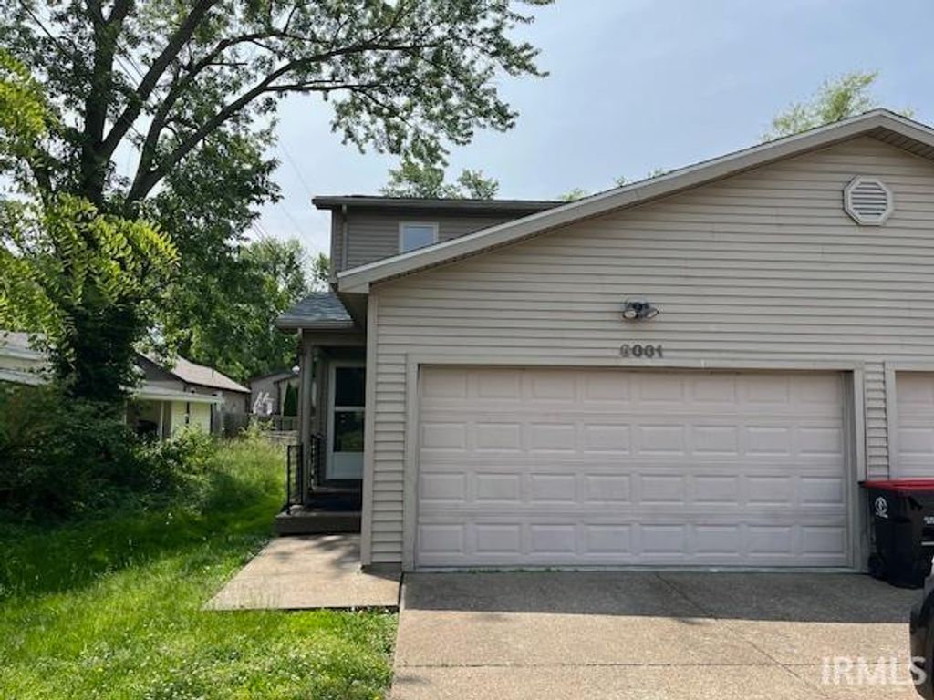 Photo of 8001 Alexandra Lane, Newburgh, IN 47630 (MLS # 202618855)