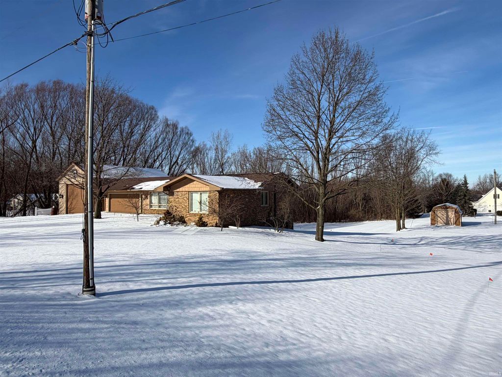Photo of 25675 County Road 24, Elkhart, IN 46517 (MLS # 202602256)