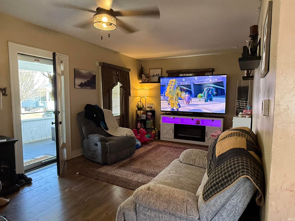 Photo of 127 N 9TH Street, Decatur, IN 46733 (MLS # 202607642)