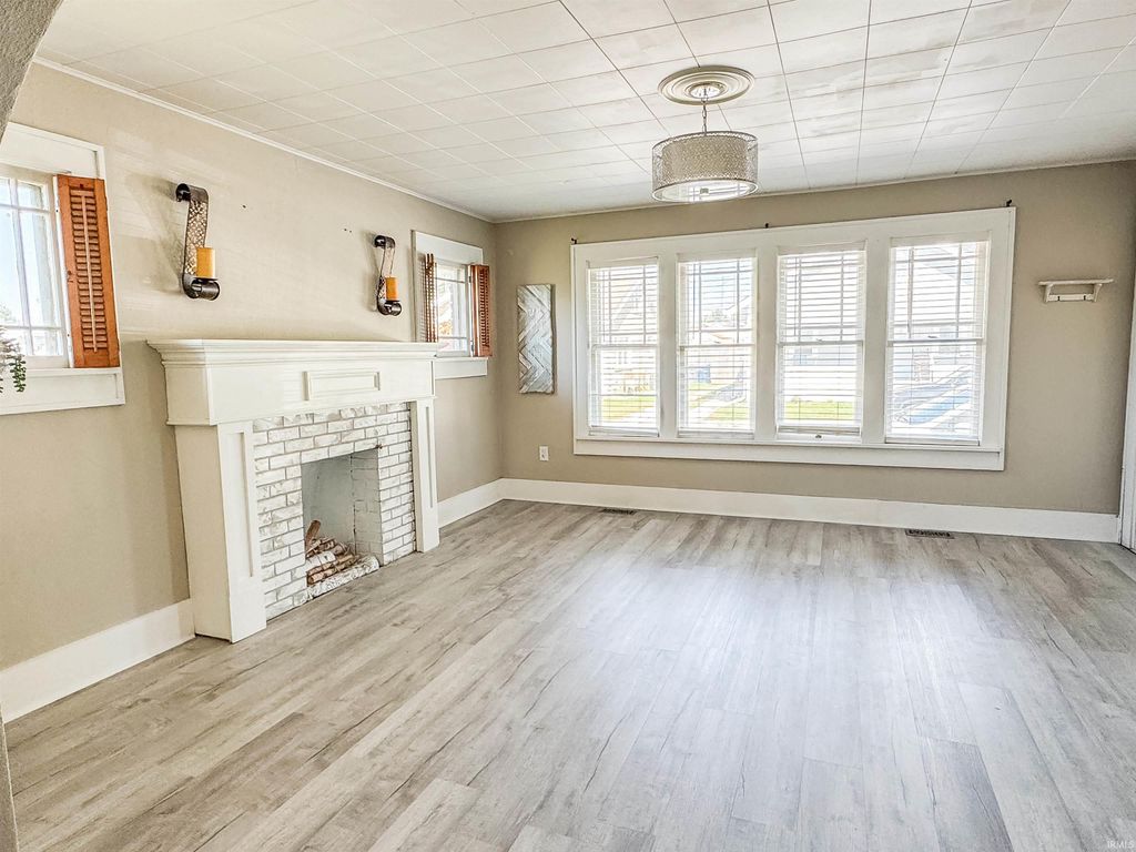 Photo of 1512 3rd Street St, Bedford, IN 47421 (MLS # 202540435)