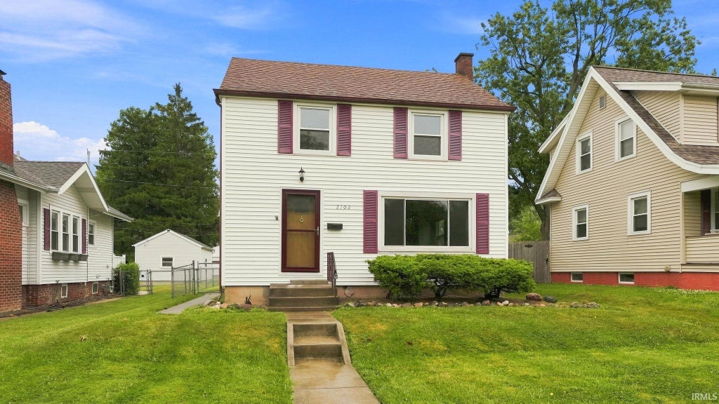 Photo of 2702 Florida Drive, Fort Wayne, IN 46805 (MLS # 202630732)