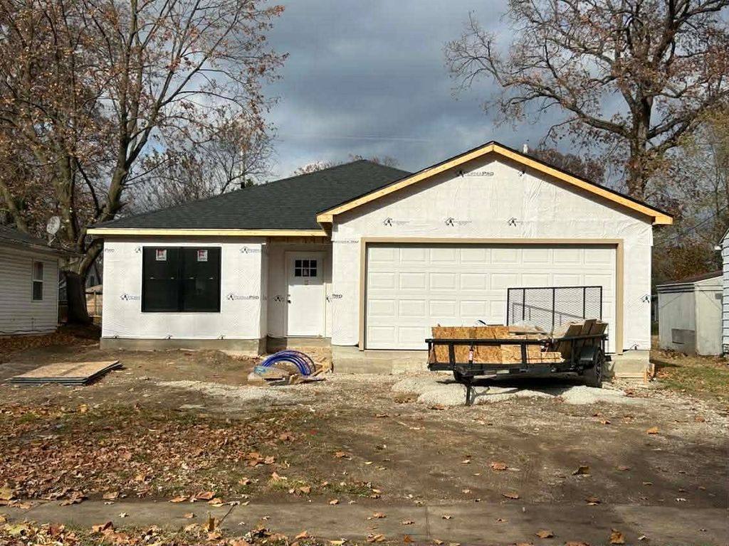 Photo of 2808 Witchwood Drive, Fort Wayne, IN 46809 (MLS # 202602340)