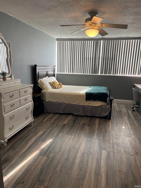 Tiny photo for 1100 Erie Avenue #409, Evansville, IN 47715 (MLS # 202624875)