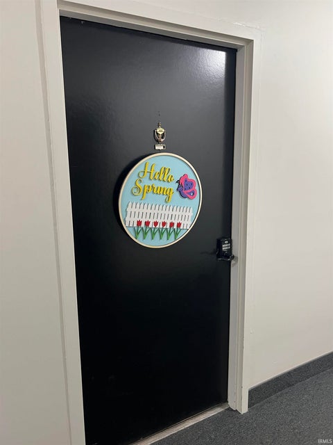Tiny photo for 1100 Erie Avenue #409, Evansville, IN 47715 (MLS # 202624875)