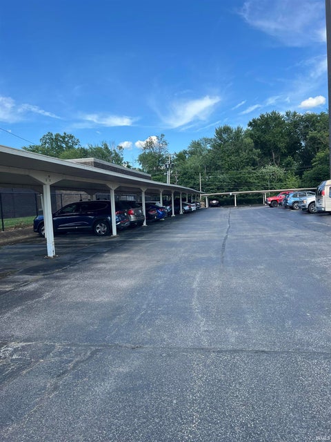Tiny photo for 1100 Erie Avenue #409, Evansville, IN 47715 (MLS # 202624875)