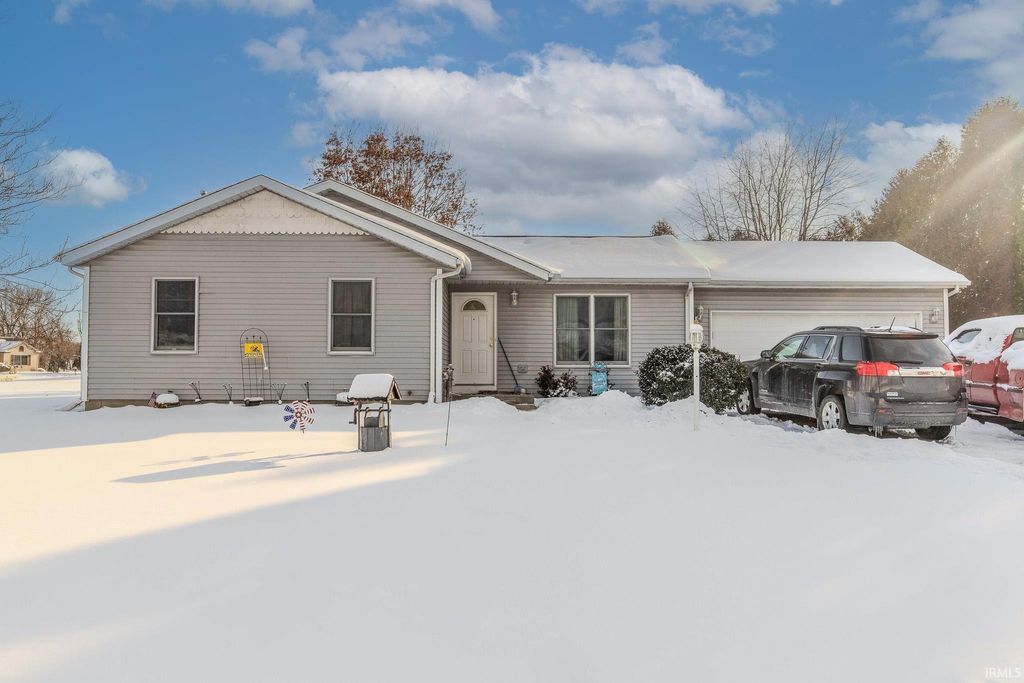 Photo of 19444 Sunward Court, Goshen, IN 46528 (MLS # 202602948)