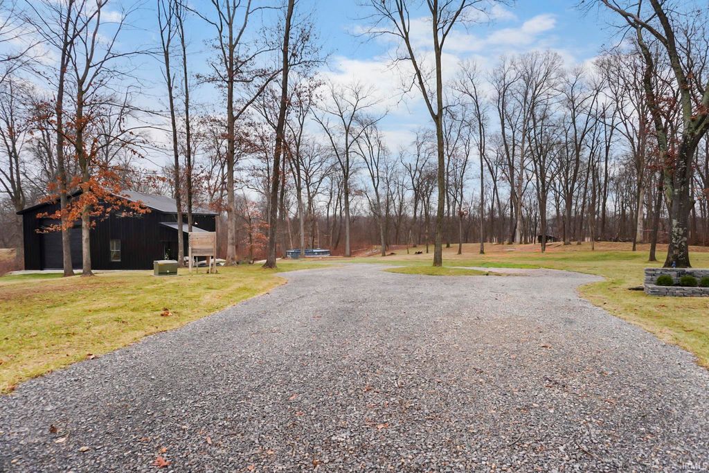 Photo of 4525 N Independence Pine Village Road, Attica, IN 47918 (MLS # 202601036)