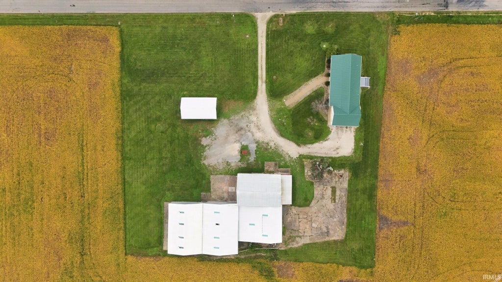 Photo of 7915 S 850 W, South Whitley, IN 46787 (MLS # 202641481)