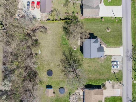 Tiny photo for 265 N Van Buren Street, Monroe, IN 46772 (MLS # 202611528)