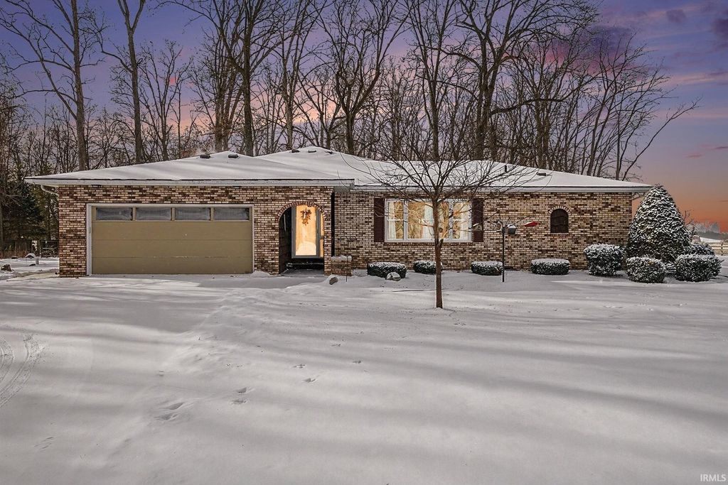 Photo of 3950 N 760 West, Shipshewana, IN 46565 (MLS # 202603221)
