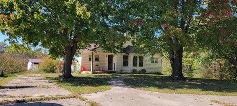 Photo of 11688 E Wilson Court, Springville, IN 47462 (MLS # 202641997)