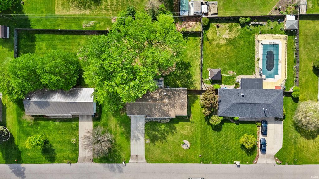 Photo of 58905 Sunrise Lane, Elkhart, IN 46517 (MLS # 202615647)