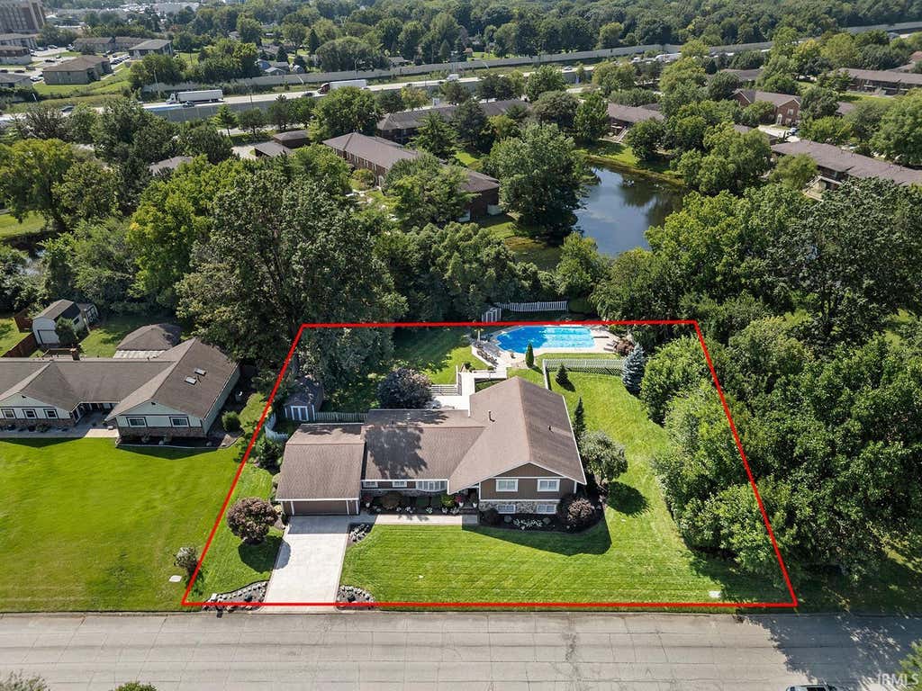 Photo of 216 Vermont Drive, Lafayette, IN 47905 (MLS # 202634484)