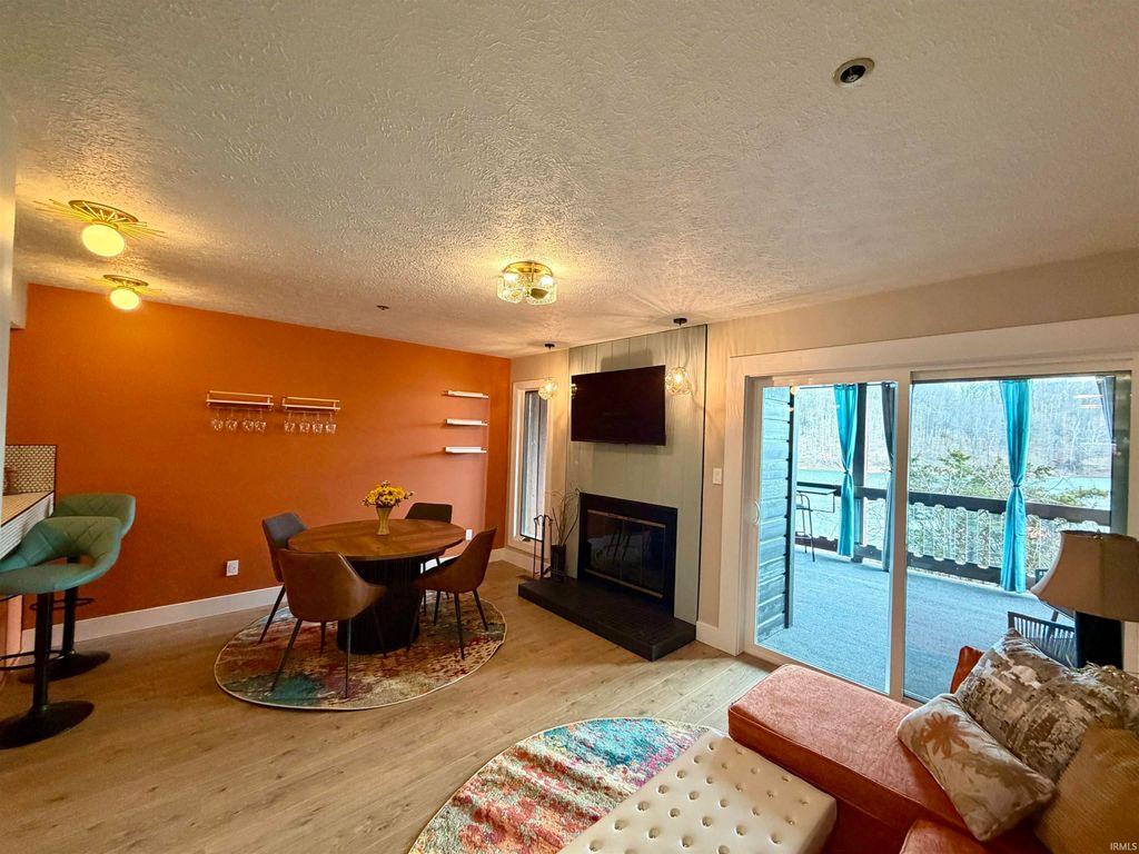 Photo of 3948 E Eagle Bay Drive #25, Bloomington, IN 47401 (MLS # 202605434)