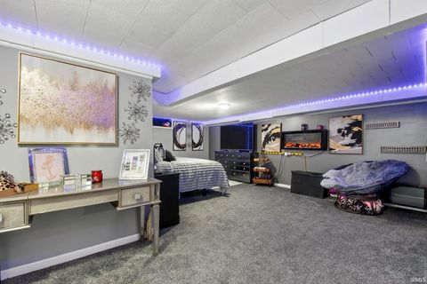 Tiny photo for 817 E Main Street, Greentown, IN 46936 (MLS # 202612290)