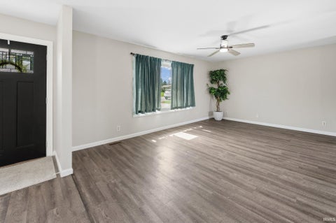 Tiny photo for 100 Foxwood Court, Lafayette, IN 47905 (MLS # 202624171)