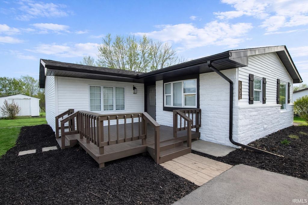 Photo of 1908 Bodenhafer Drive, Kendallville, IN 46755 (MLS # 202613934)