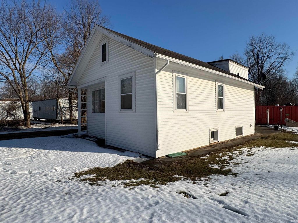 Photo of 3315 Middle Street, Fort Wayne, IN 46802 (MLS # 202604719)