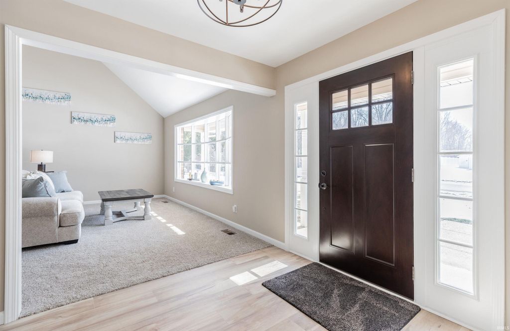 Photo of 7244 Edgedale Drive, Newburgh, IN 47630 (MLS # 202604331)