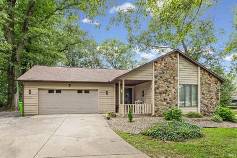 Photo of 7 Concord Place, Lafayette, IN 47909 (MLS # 202634179)