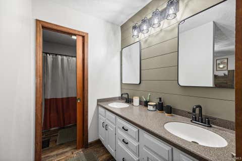 Tiny photo for 7 Concord Place, Lafayette, IN 47909 (MLS # 202634179)