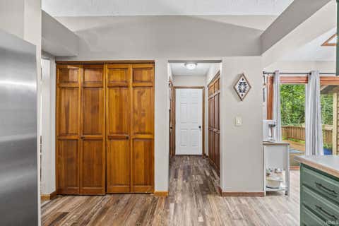 Tiny photo for 7 Concord Place, Lafayette, IN 47909 (MLS # 202634179)