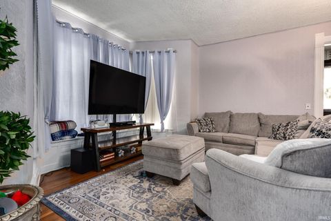 Tiny photo for 215 W Front Street, Delphi, IN 46923 (MLS # 202523444)
