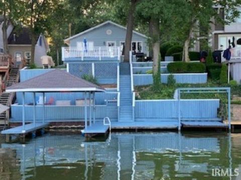 Photo of 5889 N STAHL ROAD, Monon, IN 47959 (MLS # 202612504)