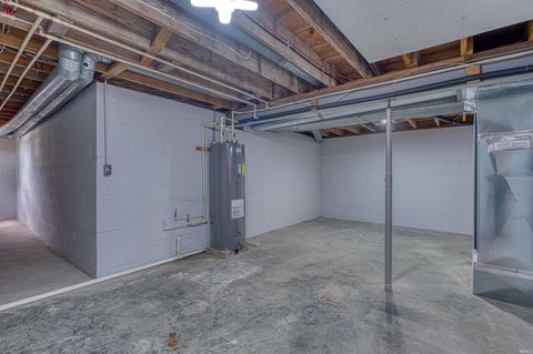 Tiny photo for 1899 W Kelly Road, Boonville, IN 47601 (MLS # 202612543)