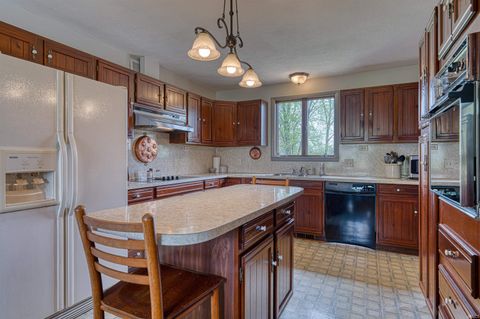 Tiny photo for 1899 W Kelly Road, Boonville, IN 47601 (MLS # 202612543)