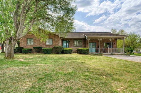 Photo of 1899 W Kelly Road, Boonville, IN 47601 (MLS # 202612543)