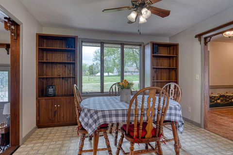 Tiny photo for 1899 W Kelly Road, Boonville, IN 47601 (MLS # 202612543)