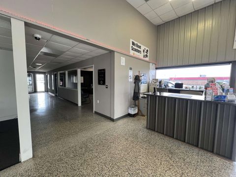 Tiny photo for 1400 E Boulevard Blvd, Kokomo, IN 46902 (MLS # 202607981)