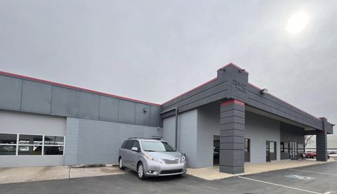 Tiny photo for 1400 E Boulevard Blvd, Kokomo, IN 46902 (MLS # 202607981)