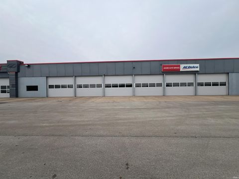 Tiny photo for 1400 E Boulevard Blvd, Kokomo, IN 46902 (MLS # 202607981)