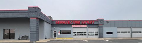 Tiny photo for 1400 E Boulevard Blvd, Kokomo, IN 46902 (MLS # 202607981)