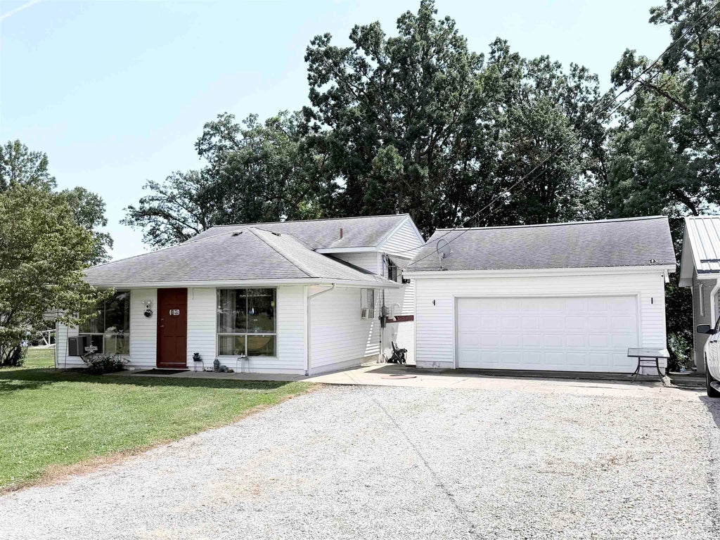 Photo of 14977 12th Road, Plymouth, IN 46563 (MLS # 202636496)