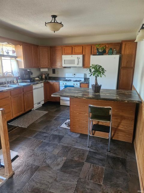 Tiny photo for 614 N Riverside Drive, Winamac, IN 46996 (MLS # 202515214)