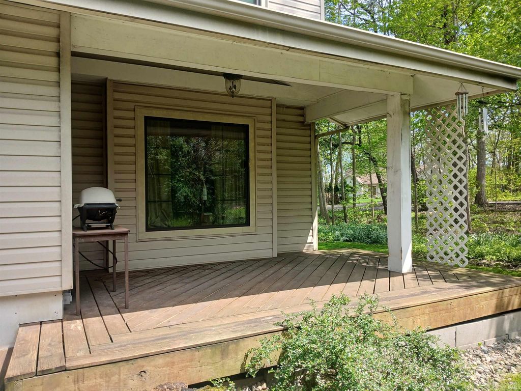 Photo of 4205 Sampson Street, South Bend, IN 46614 (MLS # 202616821)