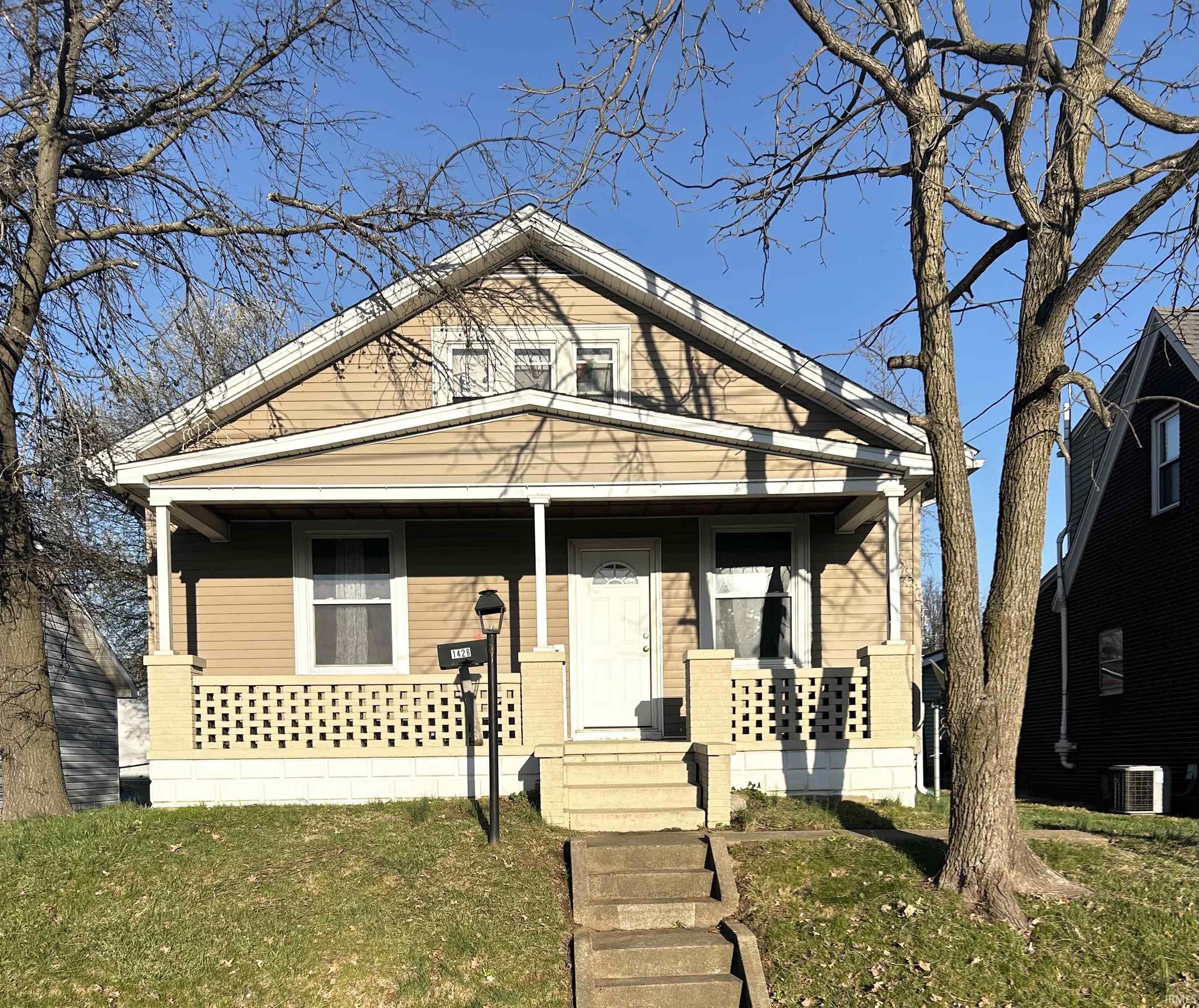 Listing image 1